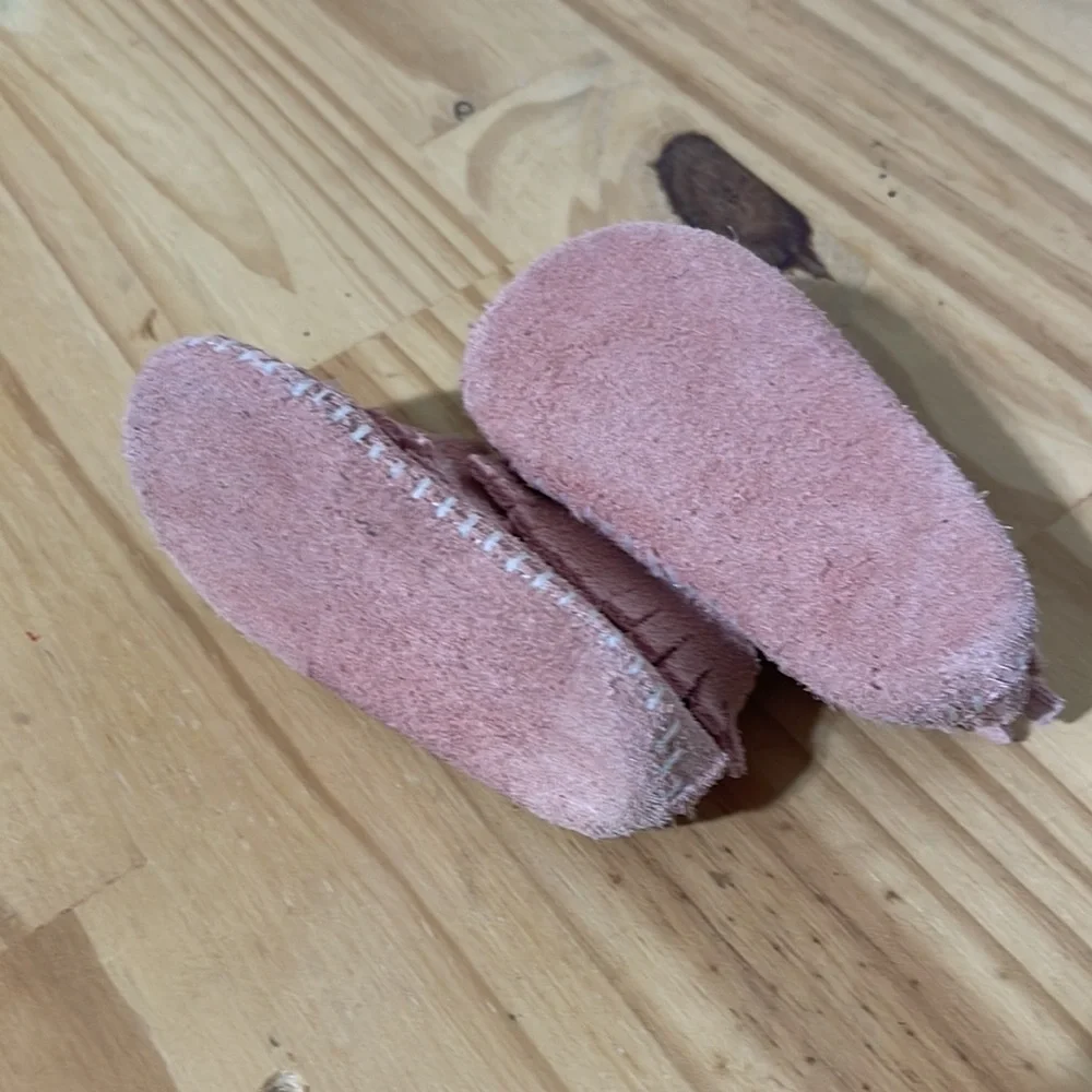 Minnetonka leather moccasin booties infant size 3